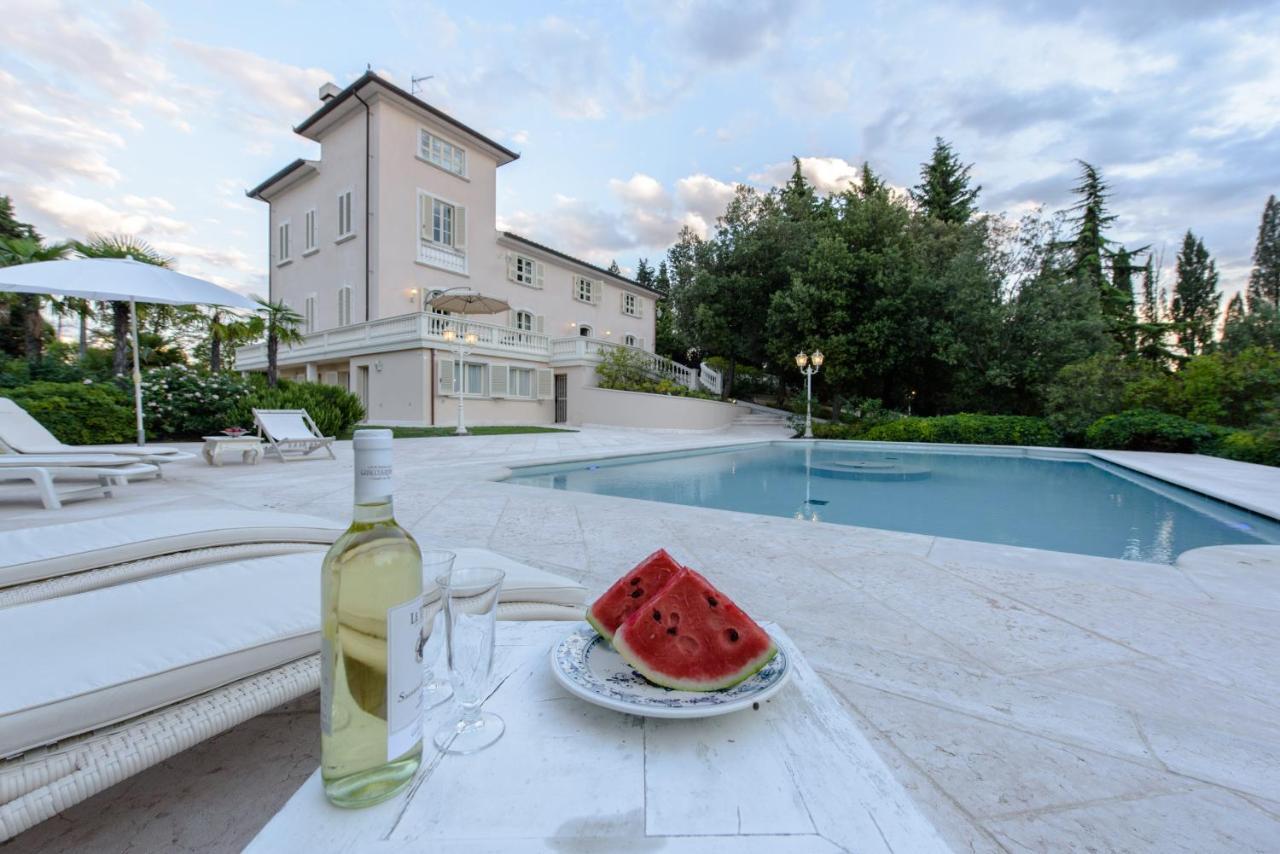 Villa Rinaldi มอนเตสแปร์โตลิ ภายนอก รูปภาพ